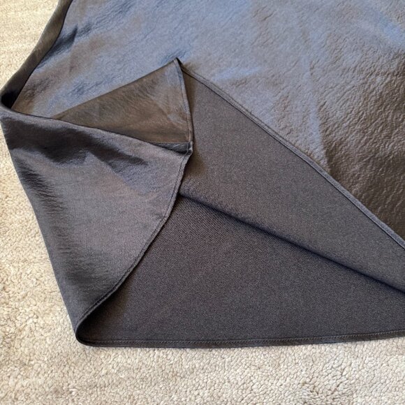 Banana Republic Black Satin Midi Slip Skirt NWT - Picture 5 of 6